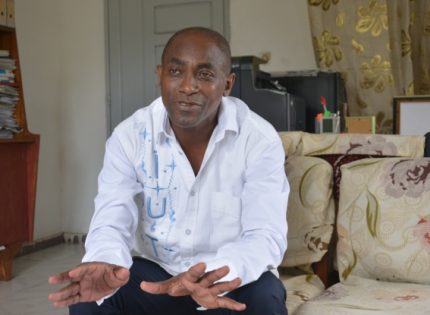 Ahmed Bacar, un directeur pas comme les autres?